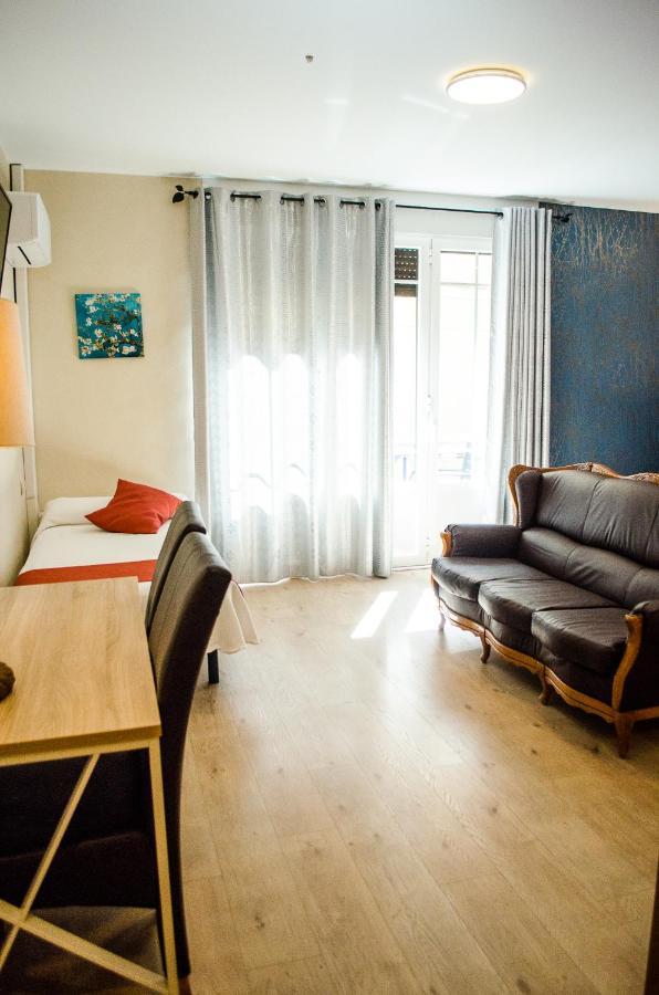 Hotel Jaques Jaca Exteriér fotografie